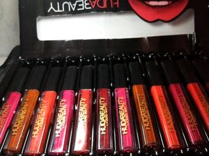 Matte Longlasting Lipsticks For Beautiful Queens Out Their🦋❤