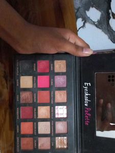 Eyeshadow Palette