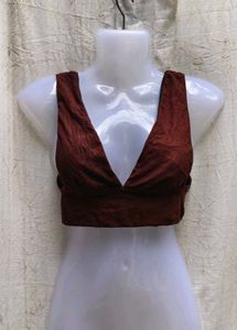 43156. Brown V-Neck Crop Top