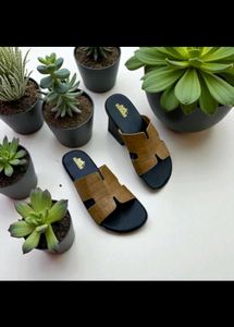 Hermes Flip Flop