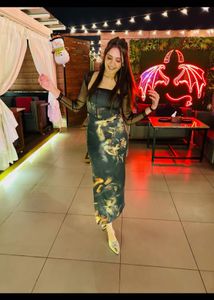 Newme Stylish Midi Dress