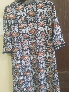 Elegant Floral Print Kurta