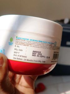 Mamaearth Beetroot Moisturizing Cream