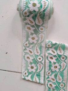 Green &amp; White Floral Lace Trim