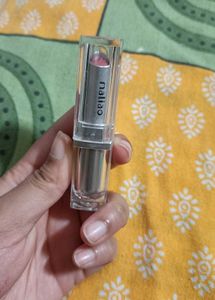 combo pack of lipstick, lip liner , lipgloss, liqu