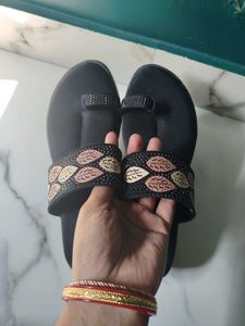 Stylish Ethnic Toe Ring Sandals