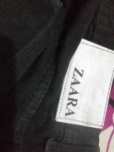 Zara Black boyfriend denim (used twice)