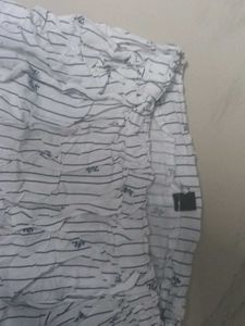White Colour Leggings
