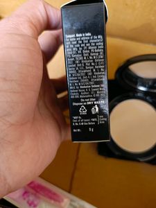 Lakme Wet And Dry Compact