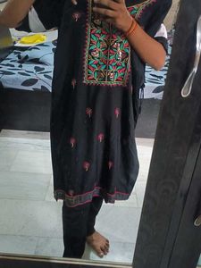 Black Colour Kurta..