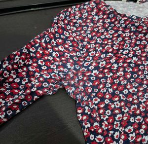 Pretty Floral Top