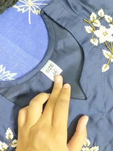 Gorgeous Look Navy Blue Kurta Pant Set