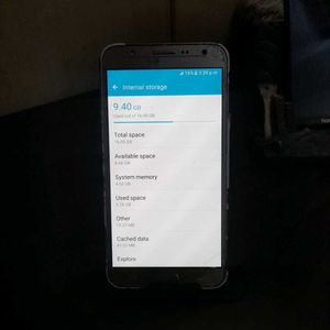 Samsung Galaxy J7 - Good Condition