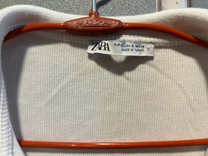 ZARA White Cropped Tshirt 😍😍