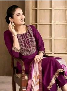 Elegant Purple Kurta Set