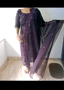 Elegant Embroidered Salwar Kameez