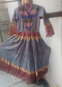 ONice Full Length Gown.. Not Used Atleast Once