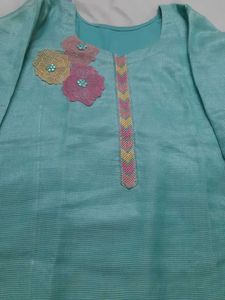 Floral Embroidered Kurta Set