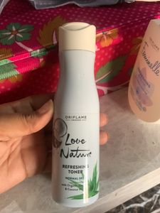 Referring Intimate Wash