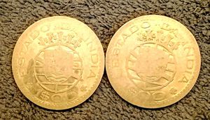 Rare Portuguese 1 Escudo Coins Set (2 Pcs)