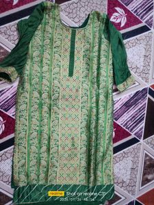 Elegant Green Embroidered Kurta
