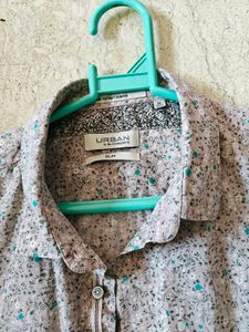 BlackBerry's semi formal shirt -M size