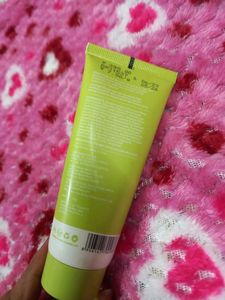 Dot and key moisturizer