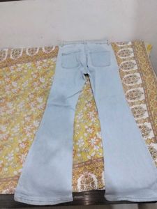 Flared Jeans