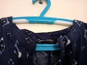 Women&#39;s Blue Printed Top