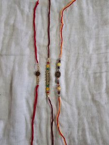 Rakhis