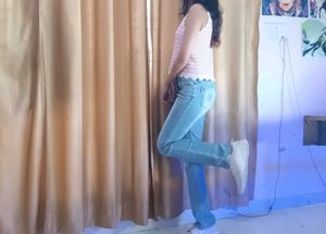 Brand New Straight Fit Jeans – Lowest Price!