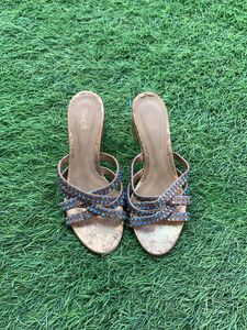 37 size Catwalk platform heels Partywear