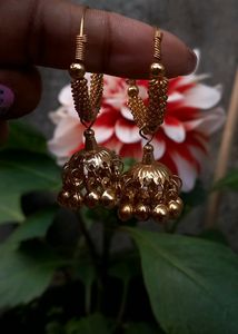 Golden Jhumka