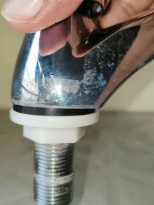 Parrware Jade Washbasin Pillar Tap
