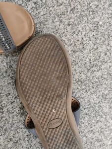 Used Bata Chappals For Sale