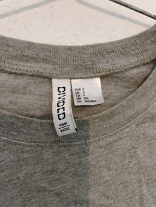 H&amp;M Crop Top
