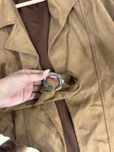 Trendy Brown Pullover, Bust- 36/34 Loose fit