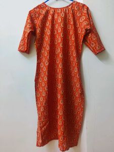 Polyester/Crepe Fabric Stylish Women&#39;s Kurti