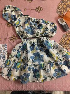 Cotton Off Shoulder Top Nd Skirt