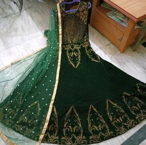 Designer Gown 🔥 from 2800 to 1000 rs...
