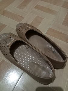 Nude Bellies For Office Wear