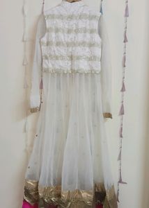 Gorgeous Mastani Suit 🤍💗