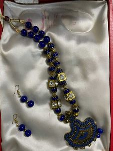 blue pearl necklace