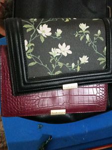 Very Good Condition Handbag Van Heusen
