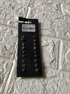 Forever 21 Stud Set