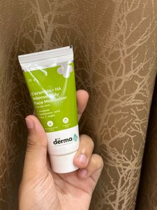 Ceramide + HA Intense Daily Moisturizer