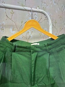H&amp;M Green Trousers