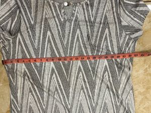BRAND NEW TOP.3XL