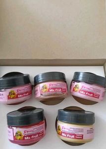 Mix Fruit Facial Kit