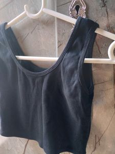 Cropped basic tank top